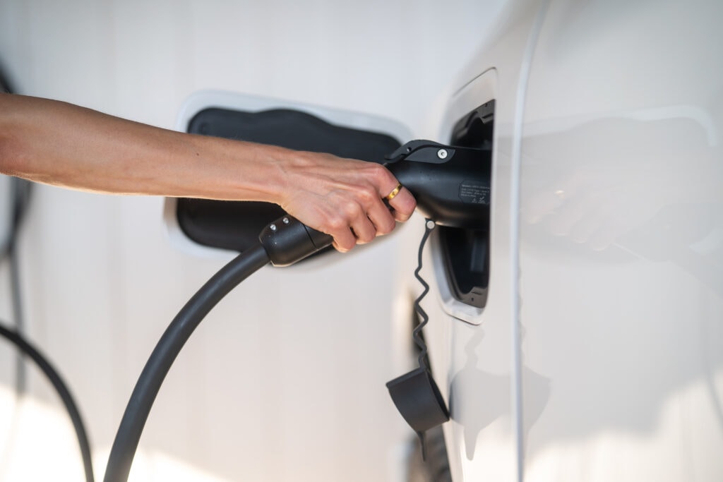 elektromos autó töltő,type 2,plug in,töltő,11 kw,elektromos járművek,lehetővé teszi,figyelembe venni,kw teljesítményű,hosszabb,